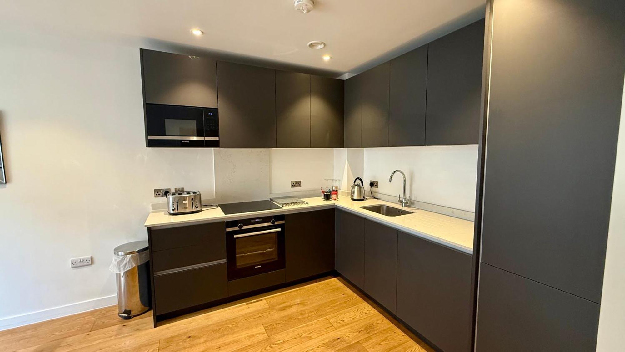 Apartment Modern One Bedroom